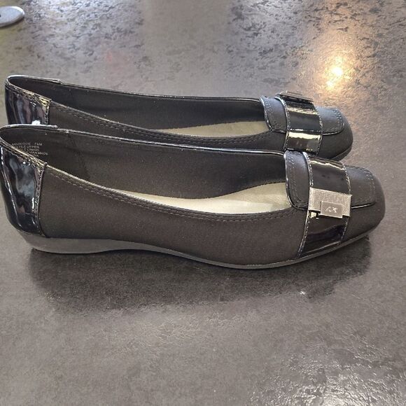 Anne Klein Sport Black Flats with Square Toe and Buckle - Picture 5 of 6